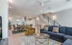 4Br Townhouse In Bienville Villas